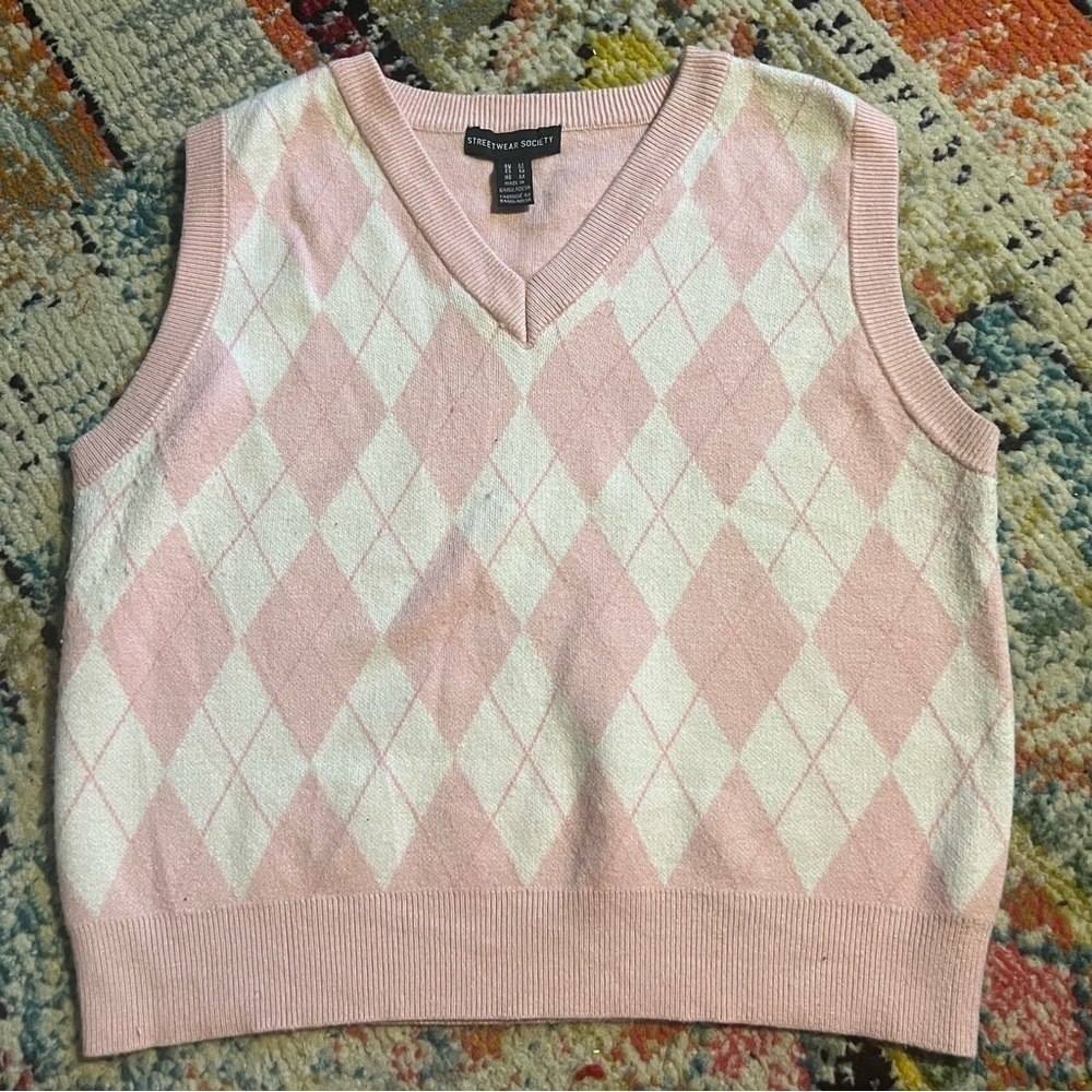 Streetwear society pink vest women’s size M
